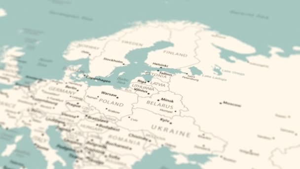 世界地图上的拉脱维亚 平滑的地图旋转 4K动画 — 图库视频影像