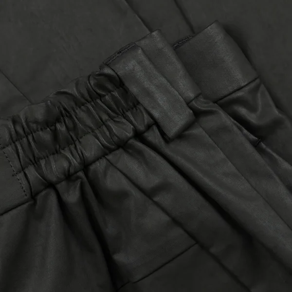Szczegóły Pasa Spodni Woskowanych Khaki Pętlą Kieszeniami Bliska — Zdjęcie stockowe