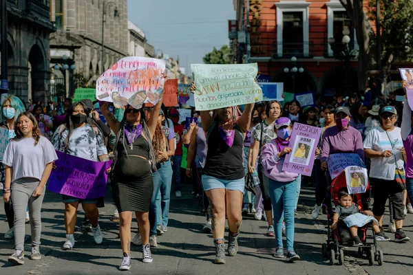 Tiltakozások Puebla Város Utcáin Nők Jogaiért Felvonulás Alatt Feminista Felvonulás — Stock Fotó