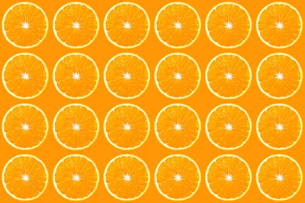 Narancs Gyümölcs Izolált Textúra Narancs Szeletek Szilárd Színű Háttér Minimális — Stock Fotó