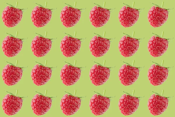 红覆盆子分离质感 红覆盆子单色底色 最小水果概念 类似的水果质地 — 图库照片