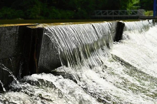 Rinnande Vatten Floden Rafting Floden Jihlava Och Vacker Naturlig Pool — Stockfoto