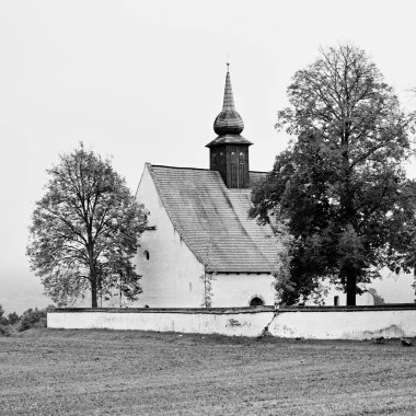 Kale Veveri yakınındaki güzel bir şapel ile manzara. Çek Cumhuriyeti Brno şehir. Tanrı'nın annesi Şapeli.