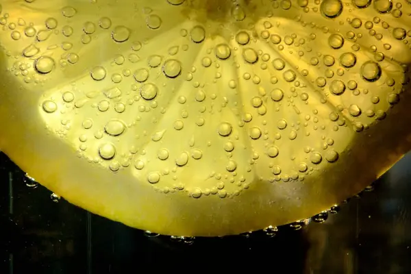 Güzel Sarı Damlası — Stok fotoğraf