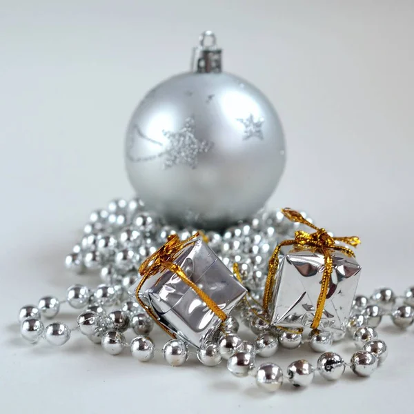 Weihnachtsschmuck Neujahr Und Christbaum — Stockfoto