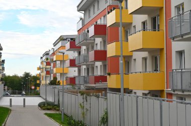 Şehirdeki modern apartman dairesi, yerleşim alanı