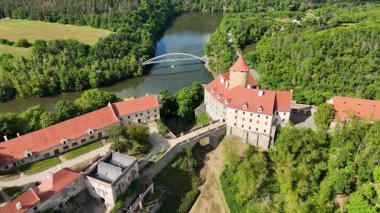 Güzel Gotik kale Veveri. City Brno Brno Barajı. South Moravia - Çek Cumhuriyeti - Orta Avrupa.