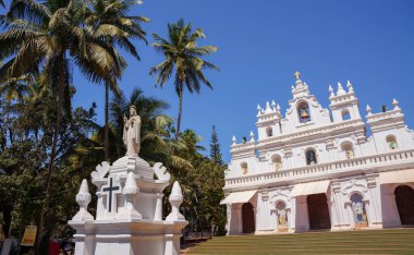 GOA, Hindistan - 21 Şubat 2024: Mount Carmel Katolik Kilisesi. Din