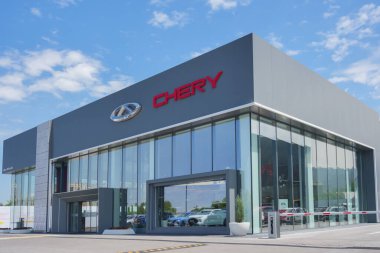Almaty, Kazakistan - 29 Mayıs 2025: Chery galeri binası. Çinli otomobil imalat şirketi.                           