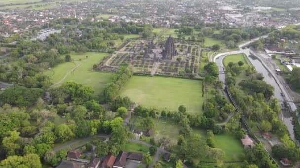 Vista Aérea Templo Hindu Prambanan Yogyakarta Indonésia — Vídeo de Stock