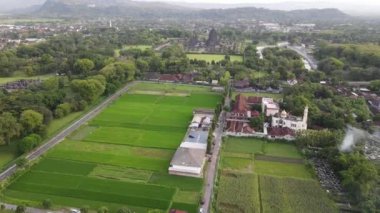 Endonezya, Yogyakarta 'daki Hindu tapınağı..