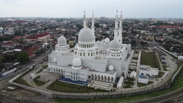 Letecký Pohled Mešitu Sheikh Zayed Nahyan Nová Památka Surakarta City — Stock video