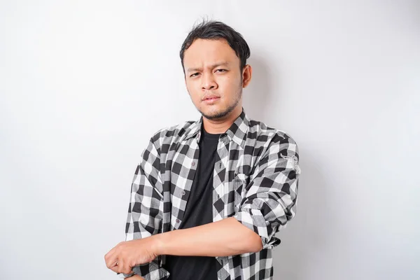 Porträtt Självsäker Leende Asiatisk Man Bär Tartan Skjorta Stående Med — Stockfoto