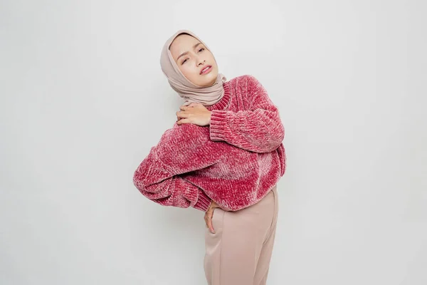 Moe Van Jonge Aziatische Moslim Vrouw Die Last Heeft Van — Stockfoto