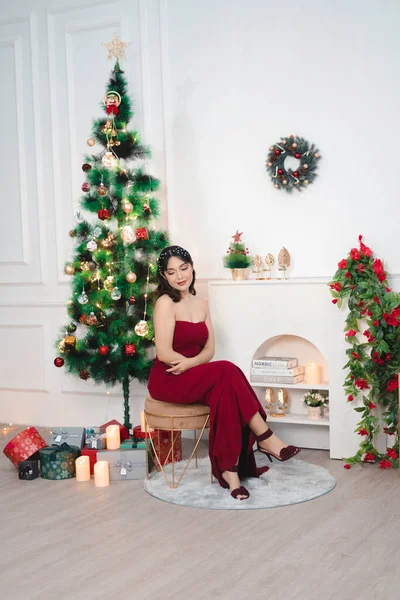 Portrait Pretty Young Girl Cozy Sit Smiling Wear Red Gown — Stockfoto