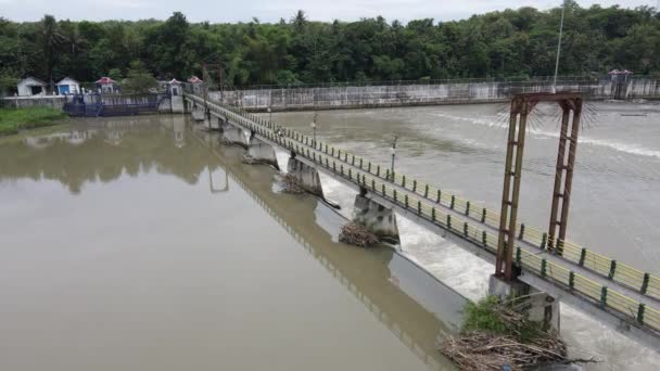 Aerial Small Dam River Big River Indonesia — Stock Video