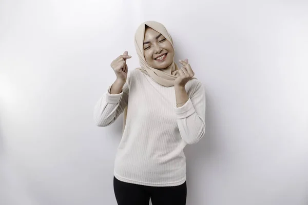 Una Joven Mujer Asiática Feliz Con Pañuelo Cabeza Siente Formas —  Fotos de Stock
