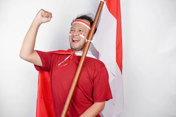 Jovem Asiático Com Uma Expressão Sucesso Feliz Vestindo Top Vermelho — Fotografia de Stock