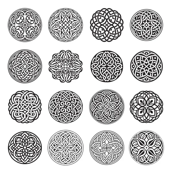 Ornamento Celtico Circolare Mandala Rotondo Set Tatuaggio Collezione Stile Vichingo — Vettoriale Stock