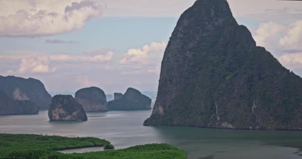 Phang Nga Körfezi Ulusal Deniz Parkı Nın Uzun Kuyruklu Teknesinden — Stok video