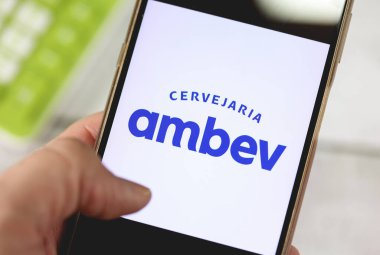 Telefondaki Ambev uygulaması