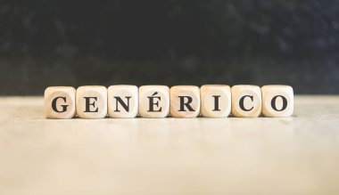 Brezilya Portekizcesi 'nde GENERIC kelimesi tahta küplere yazılmış. Siyah arkaplan. 
