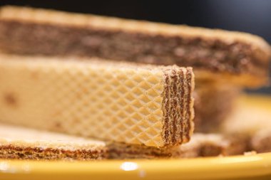 Çikolatalı waffle 'ın yakın plan görüntüsü.