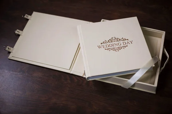 Фотокнига Весільного Альбому Весільна Фотокнига Сімейний Альбом Фото Книги Тисненням — стокове фото