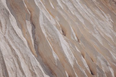 Tebeşir madenciliği. Kireçtaşı ocağı. Açık madencilik. Tebeşir tepeleri. Tebeşir yüzeyi. Doğal kireçtaşı.