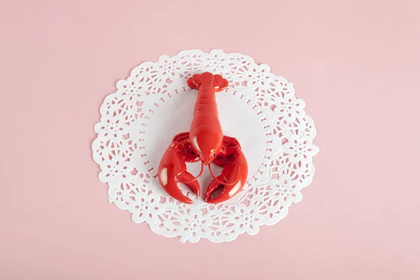 Red Metal Lobster White Doily Pink Background Minimal Color Still — Stock Photo, Image