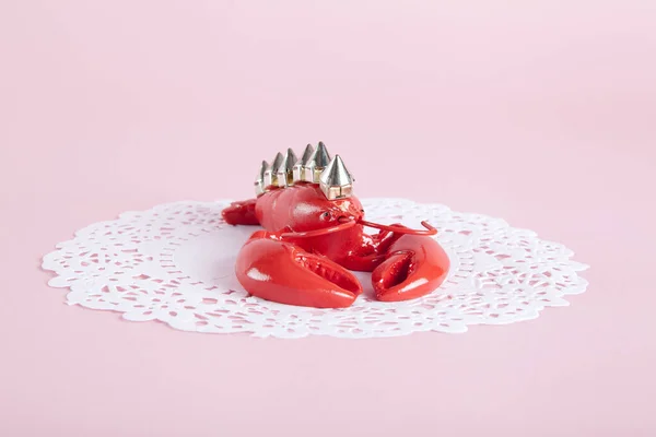Punk Style Lobster Wearing Riveted Spikes Mohican White Doily Pink — Stock Photo, Image