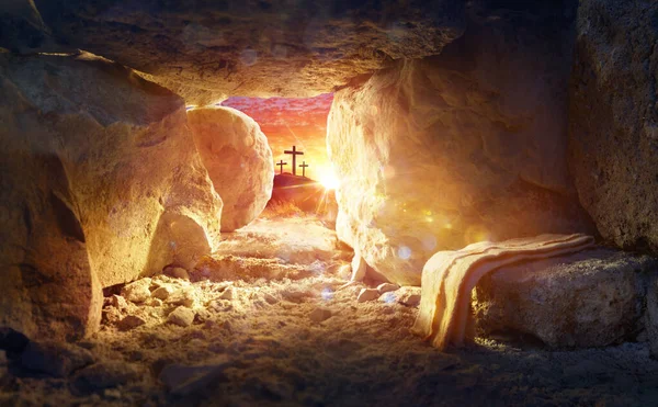 Resurrección Jesucristo Tumba Vacía Con Mortaja Crucifixión Amanecer Con Luces —  Fotos de Stock
