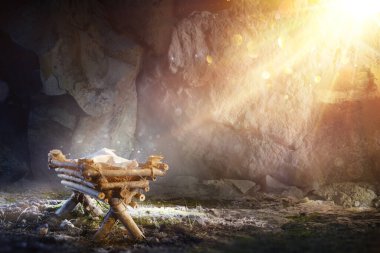 İsa 'nın Doğumu - Mağarada, kutsal ışıkla ve soyut Bokeh' in Odaklanamadığı Mağarada İsa 'nın Doğumu