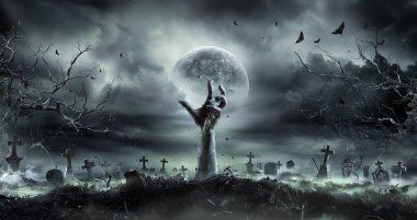 Mezarlıktan Zombi Eli Yükseliyor - Cadılar Bayramı