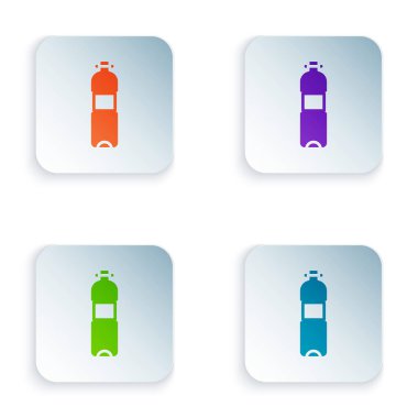 Beyaz arkaplanda izole edilmiş renkli su ikonu. Soda su içme tabelası. Kare düğmelere renkli simgeleri yerleştir. Vektör.