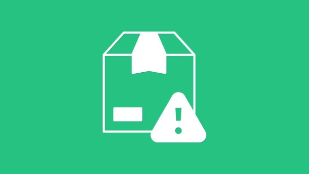白色传送安全与盾牌图标隔离在绿色背景 送货保险 被保险的纸板箱在护盾之外 4K视频运动图形动画 — 图库视频影像