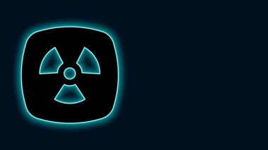 Parlayan neon hattı Radyoaktif simge siyah arkaplanda izole edildi. Radyoaktif zehirli sembol. Radyasyon tehlikesi işareti. 4K Video hareketli grafik canlandırması.