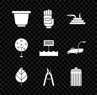 Çiçek saksısı eldiven hortumunu ya da yangın hortumunu, el yapımı bahçe makası çöp kutusu ağacı ve boş tahta tabela simgesini ayarla. Vektör.