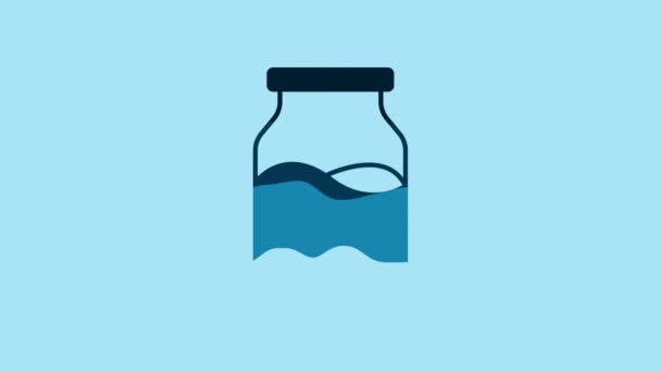 Блакитна Закрита Скляна Пляшка Іконою Молока Ізольована Синьому Фоні Відео — стокове відео
