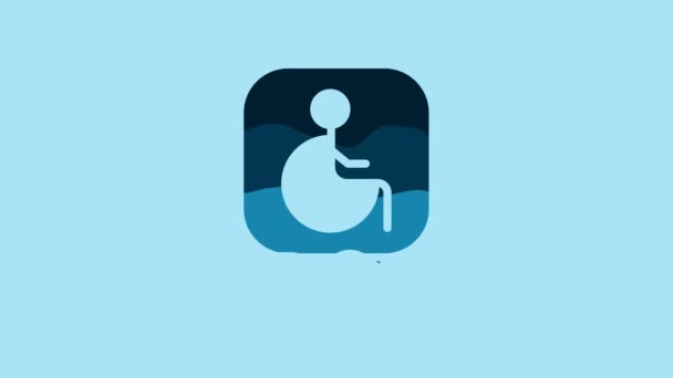 青色の背景に隔離された障害者の車椅子アイコン 身体障害者標識 4Kビデオモーショングラフィックアニメーション — ストック動画