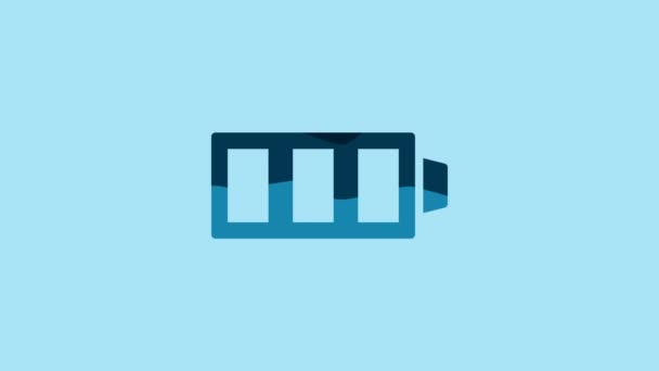 青の背景に隔離された青のバッテリー充電レベルインジケータアイコン 4Kビデオモーショングラフィックアニメーション — ストック動画