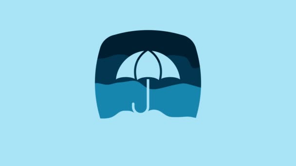 Синий Пакет Символом Доставки Выделенный Синем Фоне Картонная Коробка Зонтиком — стоковое видео