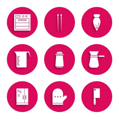Set Salt and pepper, Oven glove, Meat chopper, Coffee turk, Refrigerator, Measuring cup, Pastry bag for decorate cakes and  icon. Vector