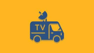 Çatıda ekipmanı olan mavi TV haber aracı turuncu arka planda izole edilmiş. 4K Video hareketli grafik canlandırması .