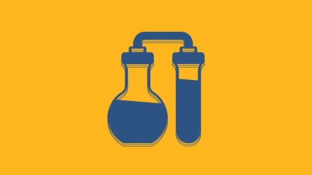 蓝色试管和瓶化学实验室测试图标隔离在橙色背景 实验室玻璃器皿标志 4K视频运动图形动画 — 图库视频影像