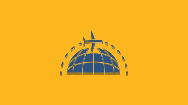 蓝色的球状体 平面图标在橙色背景上隔离 飞机绕着地球飞行 飞机世界的象征 4K视频运动图形动画 — 图库视频影像