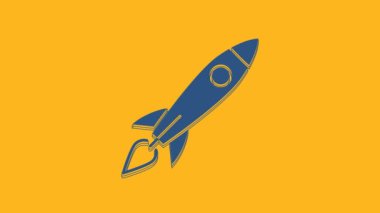 Mavi Roket gemisi turuncu arka planda izole edilmiş. Uzay yolculuğu. 4K Video hareketli grafik canlandırması.