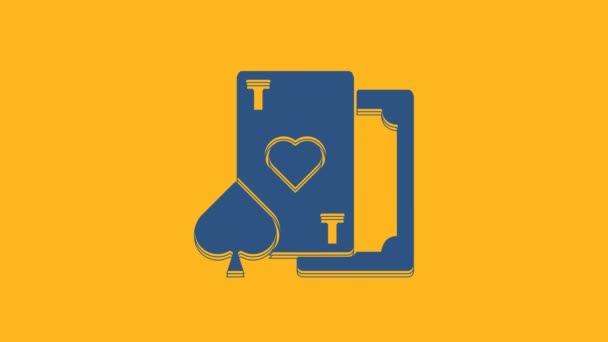 蓝色扑克与心脏符号图标孤立在橙色背景 赌场赌博 4K视频运动图形动画 — 图库视频影像