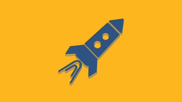 Nave Blue Rocket Con Icona Del Fuoco Isolata Sfondo Arancione — Video Stock
