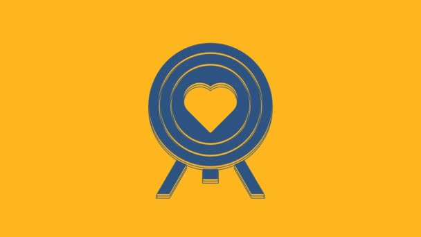 Blue Heart Centrum Tarczy Rzutki Ikona Celu Izolowane Pomarańczowym Tle — Wideo stockowe